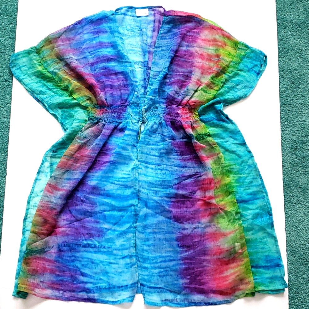 NWOT CRINKLE CHIFFON BEACH COVERUP